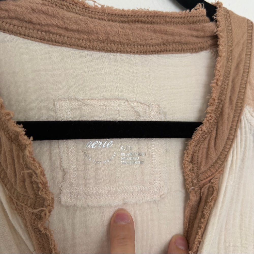 AERIE Gauze Coverup Shirt Long Sleeve Beige Tan Colorblock Size XL Women’s - Picture 7 of 8